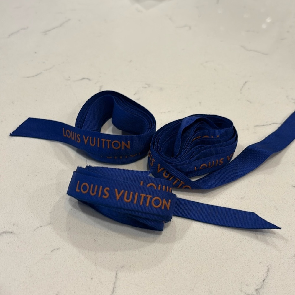 XL Louis Vuitton Ribbons